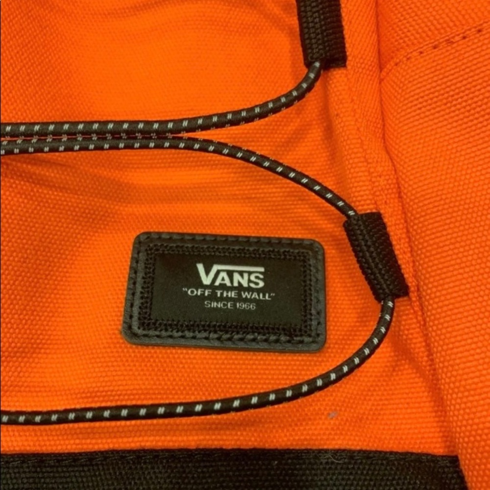 VANS backpack NWT - Picture 2 of 4